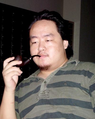 杨官云